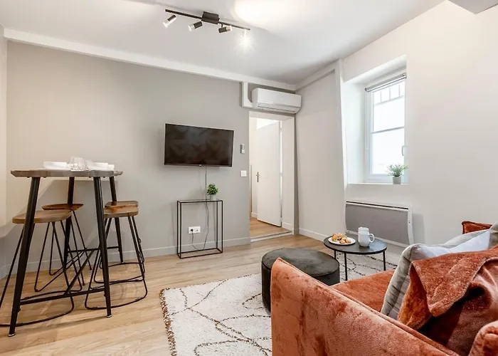 B32#Republique#1Bedroom#Marais#Paris03#Ac